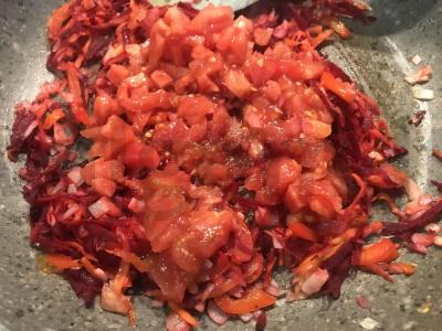 Borsčas „Kubanietiškas“ ant jautienos sultinio Žingsnis 6