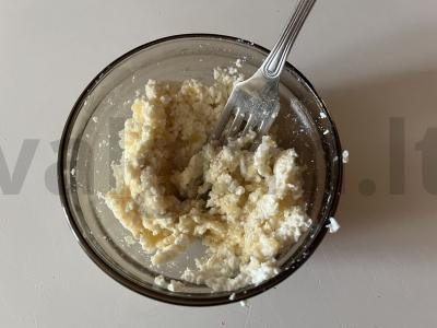 Naudingas avižų blynas su pienu ir varškės-bananų įdaru Žingsnis 8