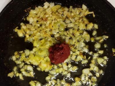 Klasikinė mišri sriuba ant mėsos sultinio Žingsnis 2