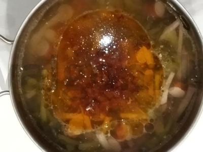 Klasikinė mišri sriuba ant mėsos sultinio Žingsnis 4