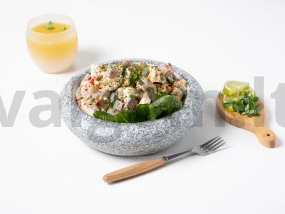 Salotos su kalakutienos filė ir rūkyta-virta jautiena pagrindine nuotrauka