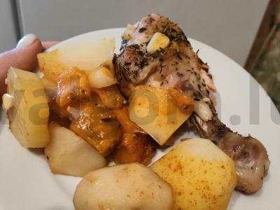 Vištiena orkaitėje su imbiero padažu pagrindine nuotrauka