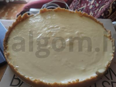 Niujorko sūrio pyragas pagrindine nuotrauka