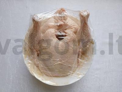 Įdaryta višta su granatais Žingsnis 1