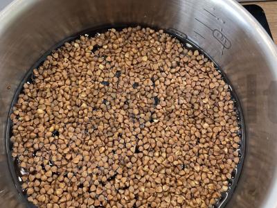 Ideali trupinėlių grikių receptas Žingsnis 1