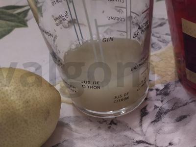 Kokteilis su konjaku ir vynuogių sultimis Žingsnis 3