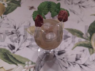 Kokteilis su konjaku ir vynuogių sultimis Žingsnis 6