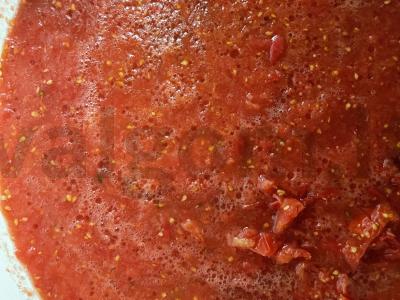 Saldiųjų pipirų ir pomidorų lečo žiemai Žingsnis 1