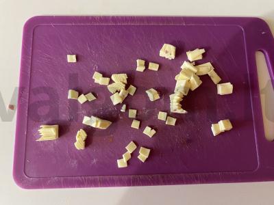 Kvapni pica su virta dešra ir kreminiu sūriu Žingsnis 9