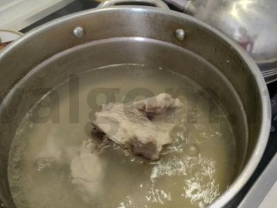 Sriuba su kiauliena ir ryžiais Žingsnis 1