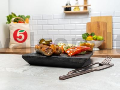 Kumpiai ant grotelių pagrindine nuotrauka