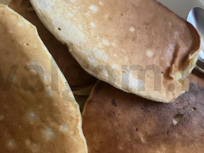 Bananų blynai pagrindine nuotrauka