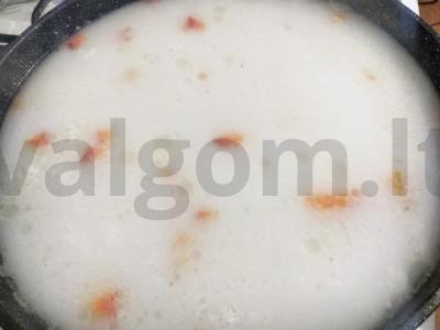 Žuvies sriuba su kokosų pienu Žingsnis 1