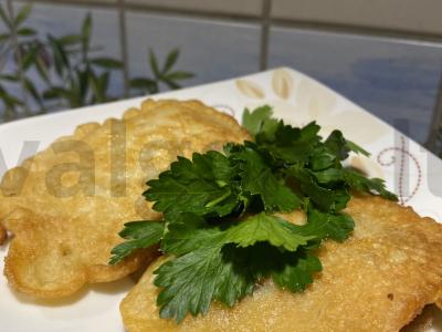 Keptas menkė alaus tešloje pagrindine nuotrauka