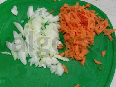 Sriuba su kiauliena ir kvietiniais kukuliais Žingsnis 2