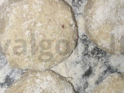 Žuvies kotletai iš menkės su džiūvėsėliais Žingsnis 3