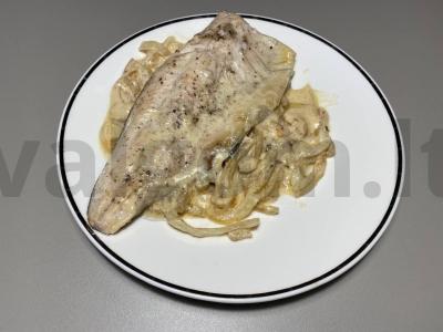 Upėtakis grietinėlės-citrinų padaže pagrindine nuotrauka