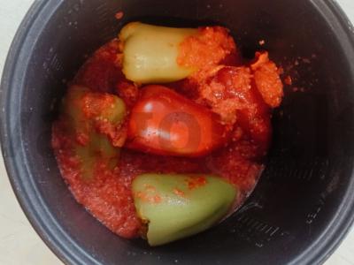 Paprika, įdaryta morkomis garuose Žingsnis 3