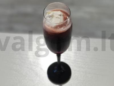 Be alkoholinis kokteilis su grenadinu ir ledais pagrindine nuotrauka