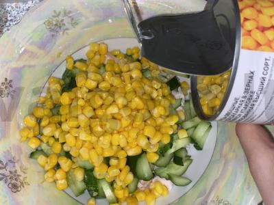 Pavasarinė salotų receptas, nuo kurio nesustorėsite Žingsnis 3