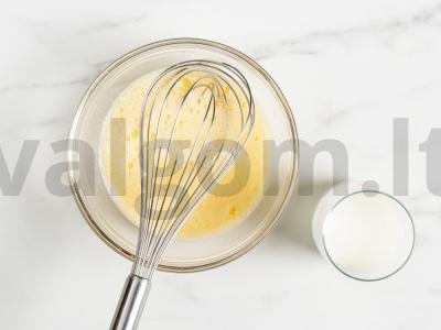 Keptuvėje kepti skrudinti duoneliai Žingsnis 3