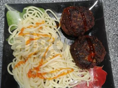 Kotletai „Skaniausias sultinys“ pagrindine nuotrauka