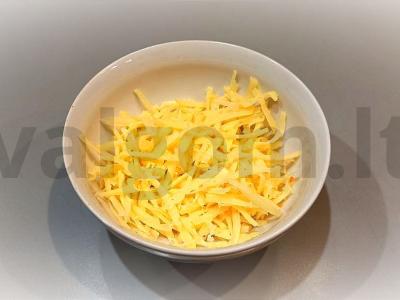 Morkų salotos su sūriu Žingsnis 2