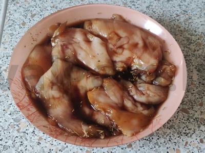 Garstyčių vištienos krūtinėlė garuose Žingsnis 3