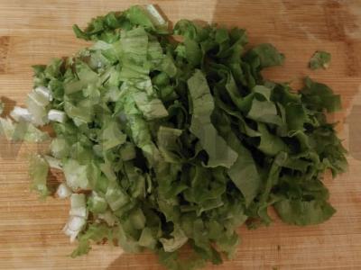 Lengvas ir gaivus salotas su česnaku Žingsnis 4