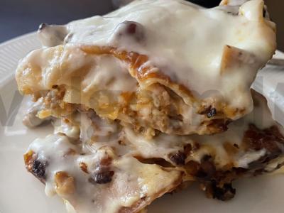 Švelni triušienos lasagna pagrindine nuotrauka