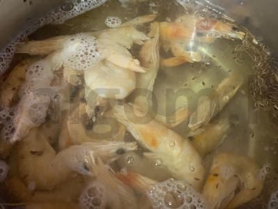 Virti sultingi krevetės su krapais Žingsnis 3