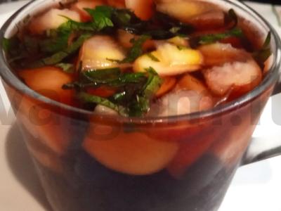 Vyšnių sulčių želė su persikais ir mėtomis Žingsnis 3