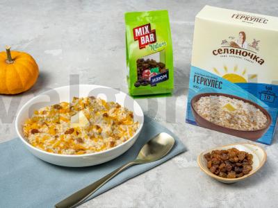 Dietinė avižinė košė su moliūgu pagrindine nuotrauka