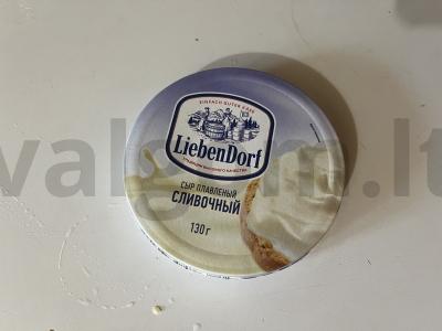 Krustingas skrebutis su žolelėmis ir lydytu sūriu „Liebendorf“ Žingsnis 1