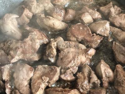 Kepenų paštetas su prieskoniais Žingsnis 1