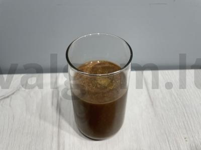 Šokoladinis smoothie su bananais ir avižų pienu pagrindine nuotrauka