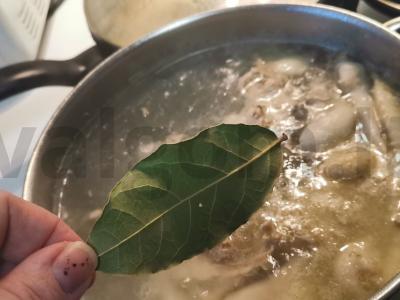 Klasikinis vištienos sultinys Žingsnis 3