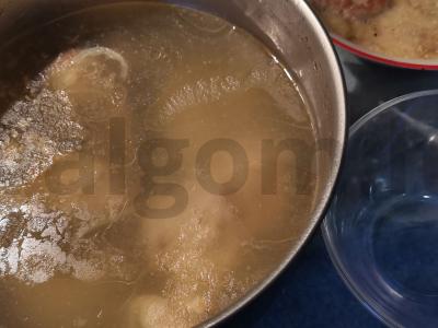 Klasikinis vištienos sultinys Žingsnis 5