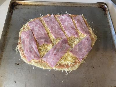 Auksinė pica su kumpiu ir sūriu Žingsnis 9