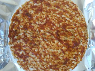 Namų pica su paruošta baze Žingsnis 2