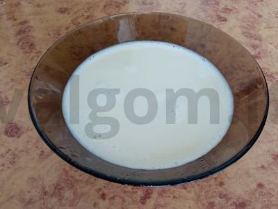 Smuodis su persimonu, bananais ir avižų pienu Žingsnis 3