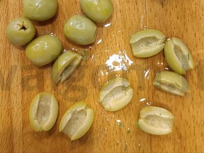 Neįprasta salotos su rūgštynėmis ir alyvuogėmis Žingsnis 4