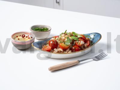 Daržovių troškinys su konservuota balta pupelėmis pagrindine nuotrauka