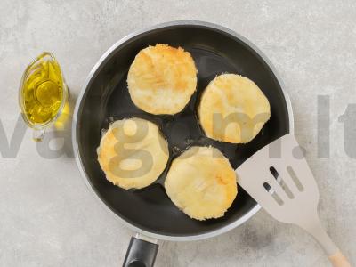 Bulvių zrazai su grybais ir sūriu Žingsnis 7