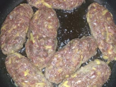 Namų kotletai iš jautienos ir kalakutienos Žingsnis 4