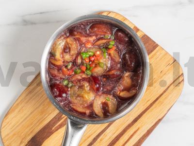 Slyvų padažas žiemai Žingsnis 5