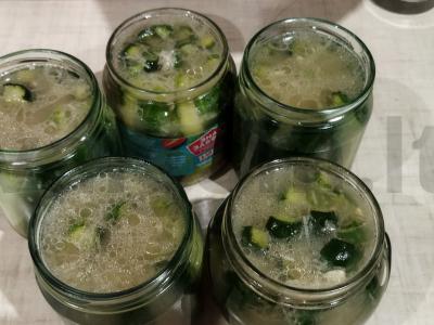Agurkai garstyčių marinate žiemai Žingsnis 4