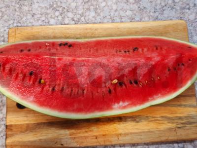 Gražus aromatingo arbūzo pateikimas Žingsnis 3