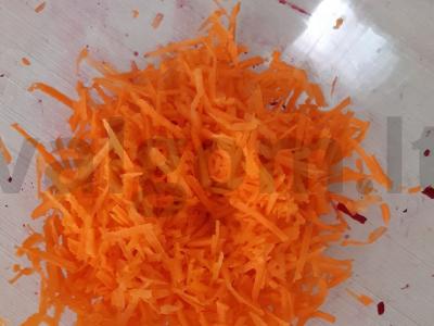 Ryškus burokėlių sriuba su grietine Žingsnis 3