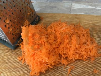 Sriuba su konservuotomis pupelėmis pomidorų padaže Žingsnis 3